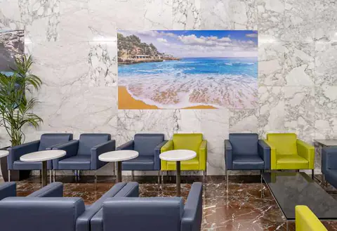 Llevant VIP Lounge — 2