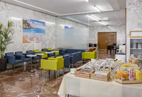 Llevant VIP Lounge — 3