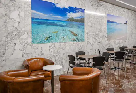 Llevant VIP Lounge — 4