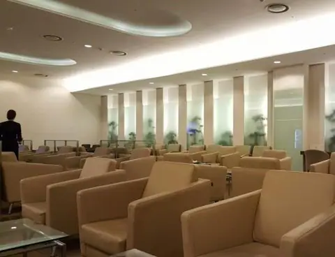 Korean Air Lounge