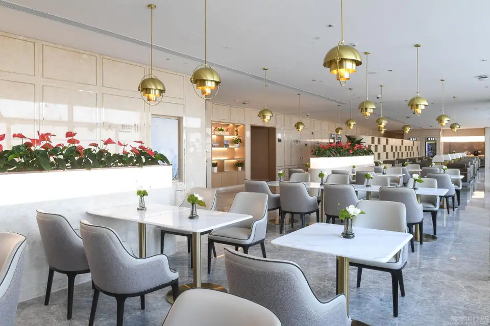 No. 170 VIP Lounge