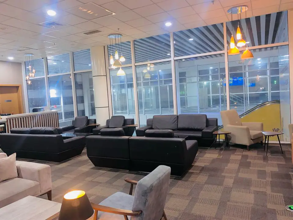 Sanbra Business & Priority Lounge — 4