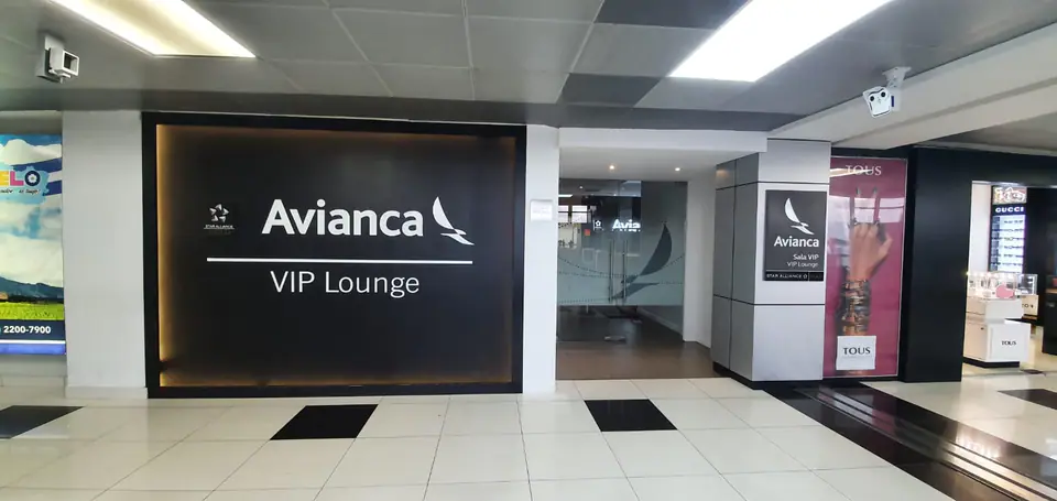 Flughafen San Salvador