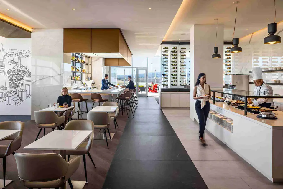 Maple Leaf Lounge — 5