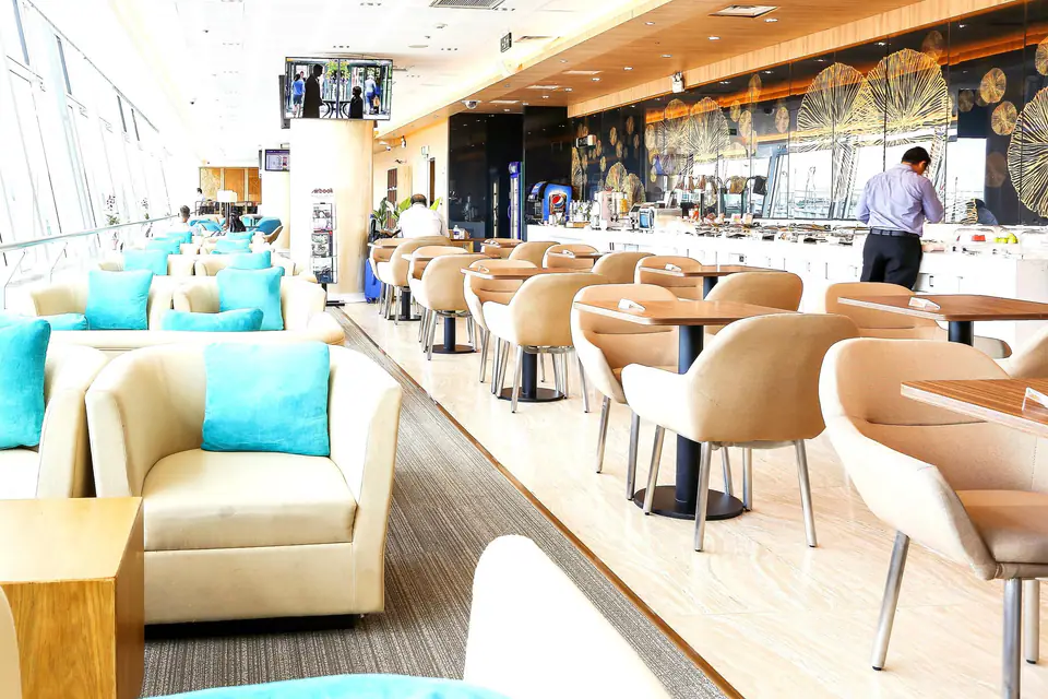Apricot Business Lounge — 4