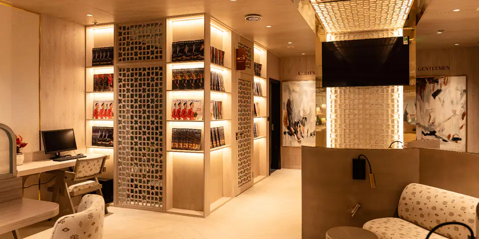 SH Premium Lounge Tan Son Nhat — 2