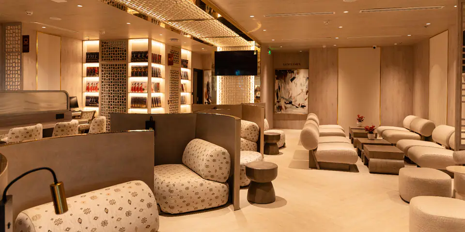 SH Premium Lounge Tan Son Nhat — 4