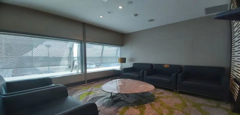 Ambassador Transit Lounge — 4