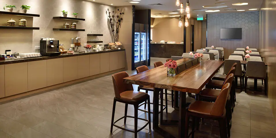 Plaza Premium Lounge — 3