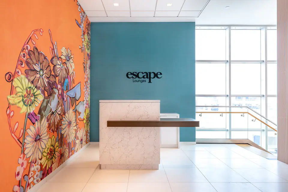 Escape Lounge — 5