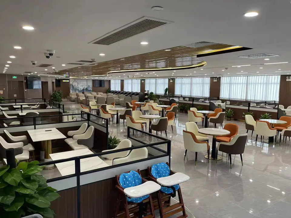 V1 First Class Lounge