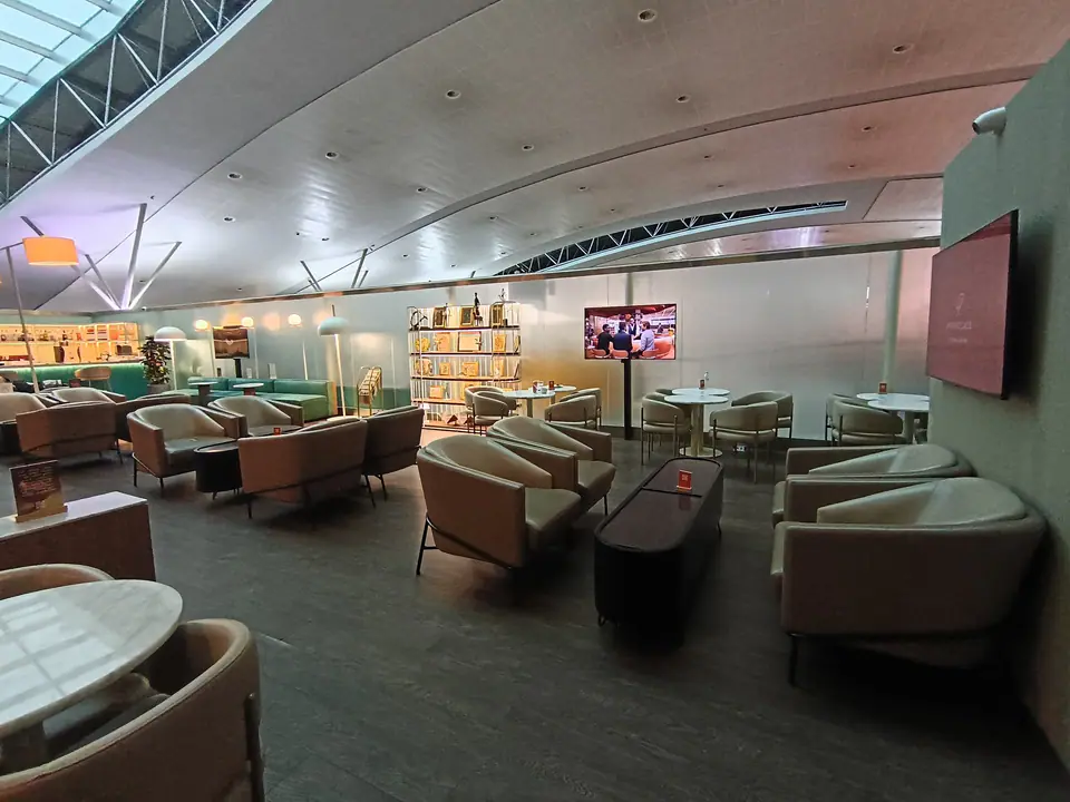 Primeclass Lounge — 5