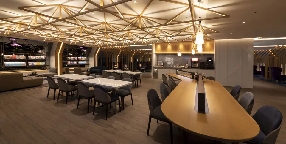 Oriental Club Lounge