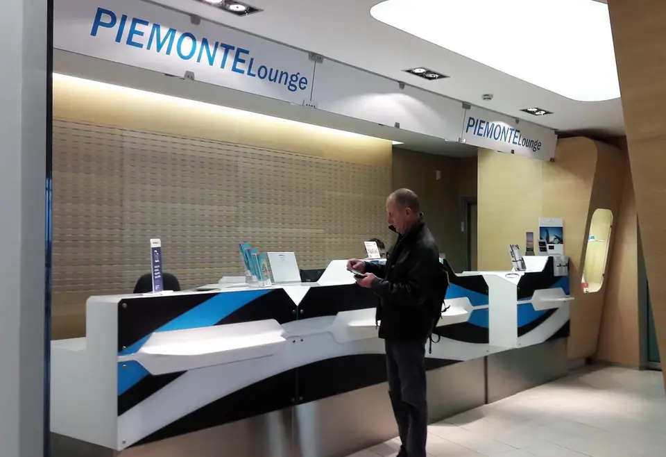 Piemonte Lounge — 2