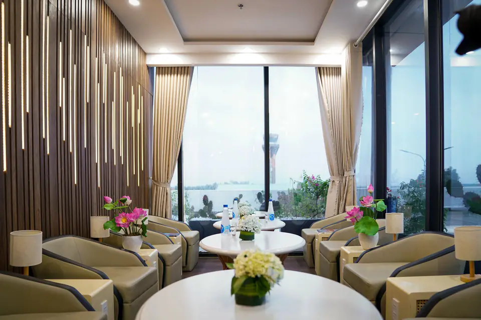 Lotus Lounge