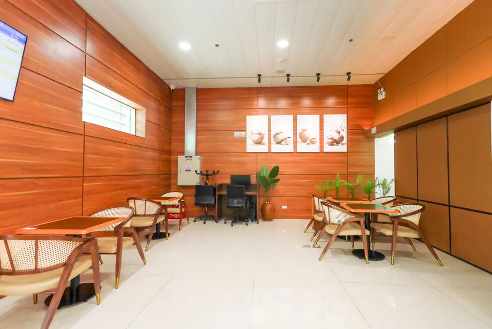 SH Premium Lounge Chu Lai — 3