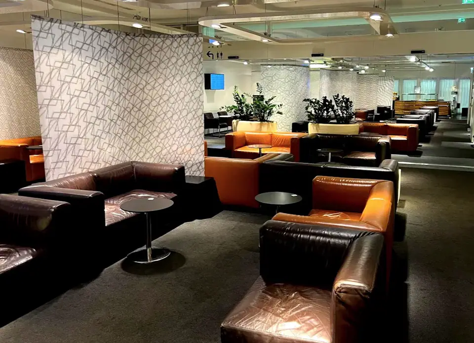Sky Lounge