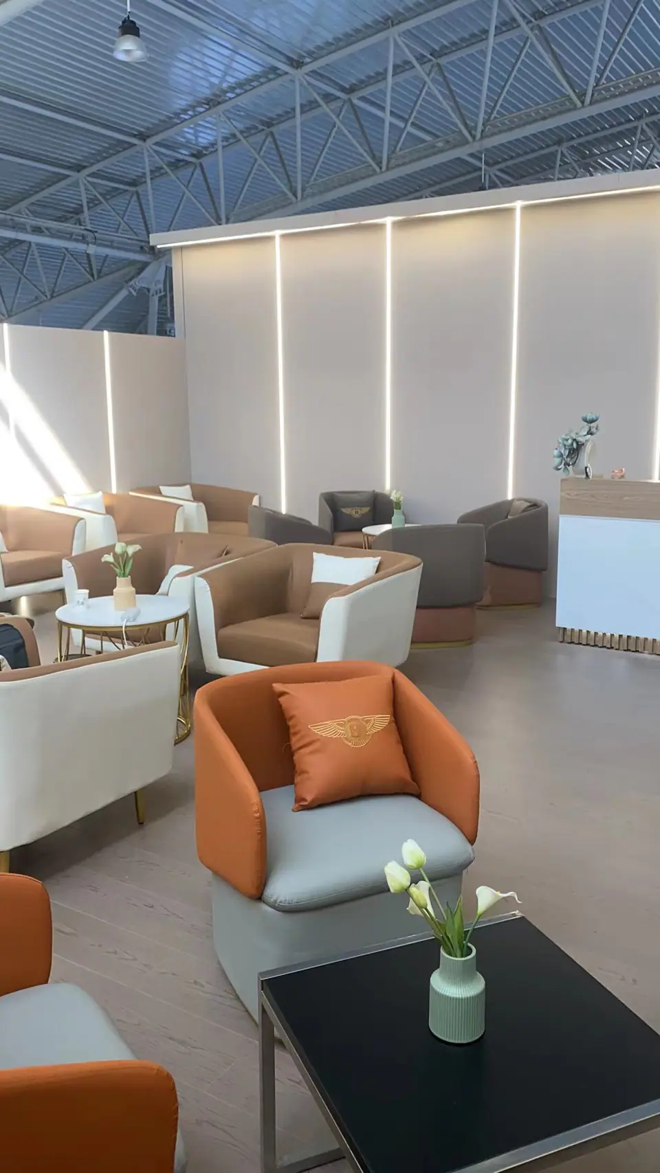VIP Reception Center — 4