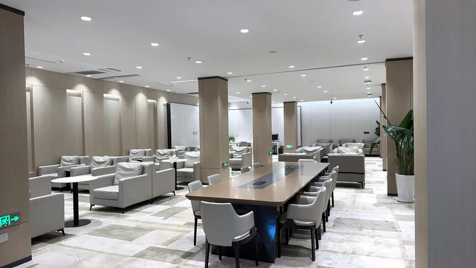 First Class Lounge — 2